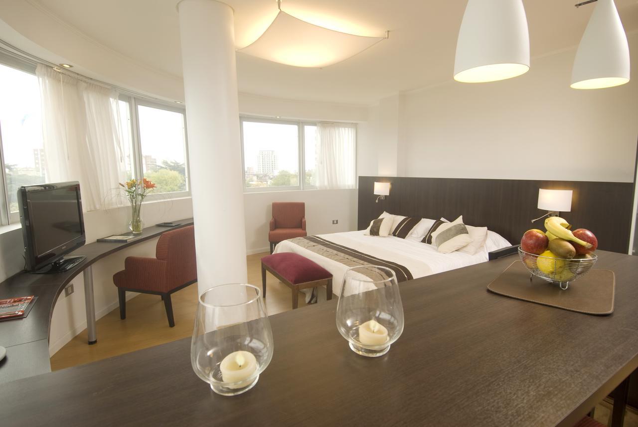 Plaza Suites Кампана Экстерьер фото