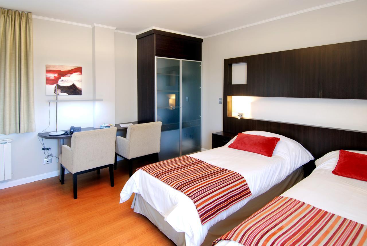 Plaza Suites Кампана Экстерьер фото