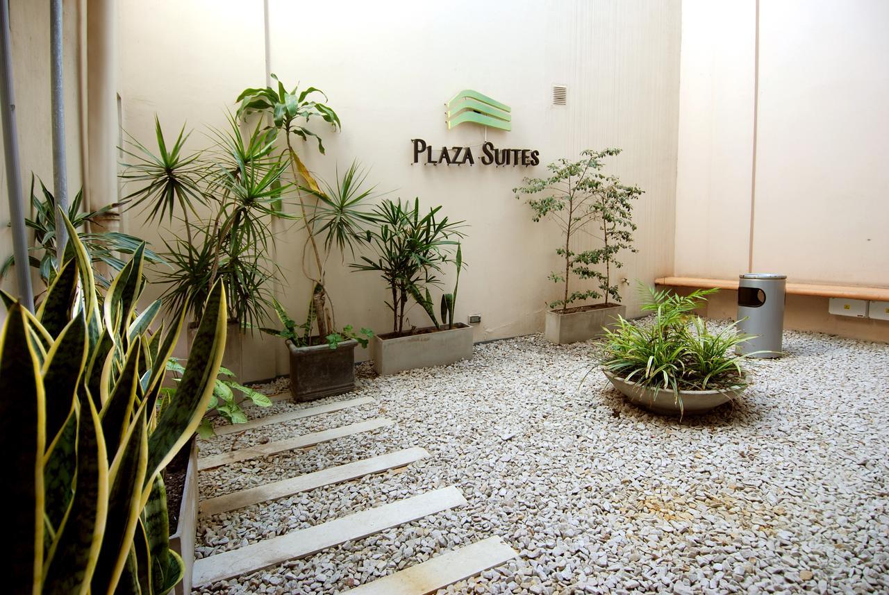 Plaza Suites Кампана Экстерьер фото